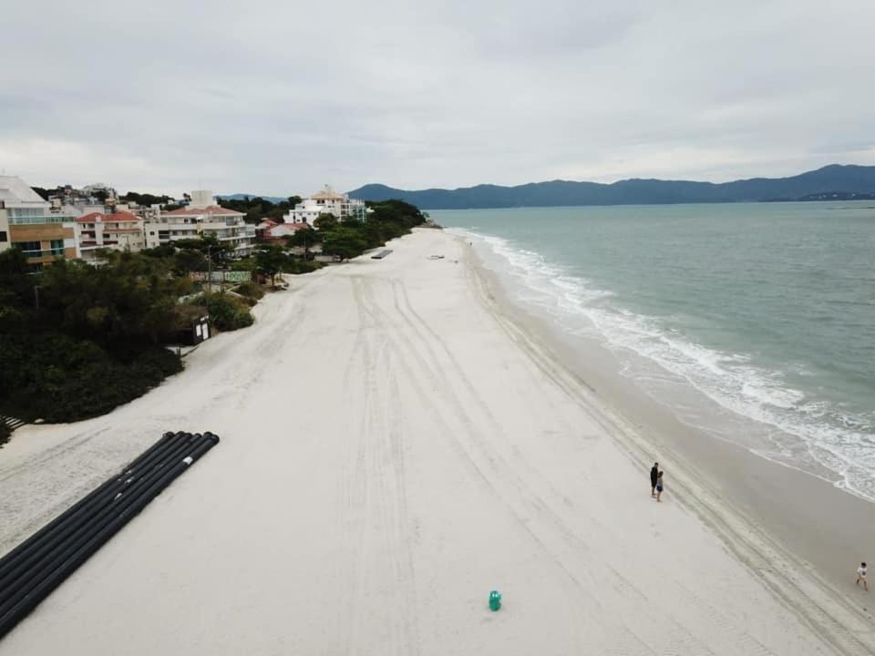 Apartment Cobertura Gourmet A 300mts Da De Canasvieiras Norte Da Ilha De Floripa